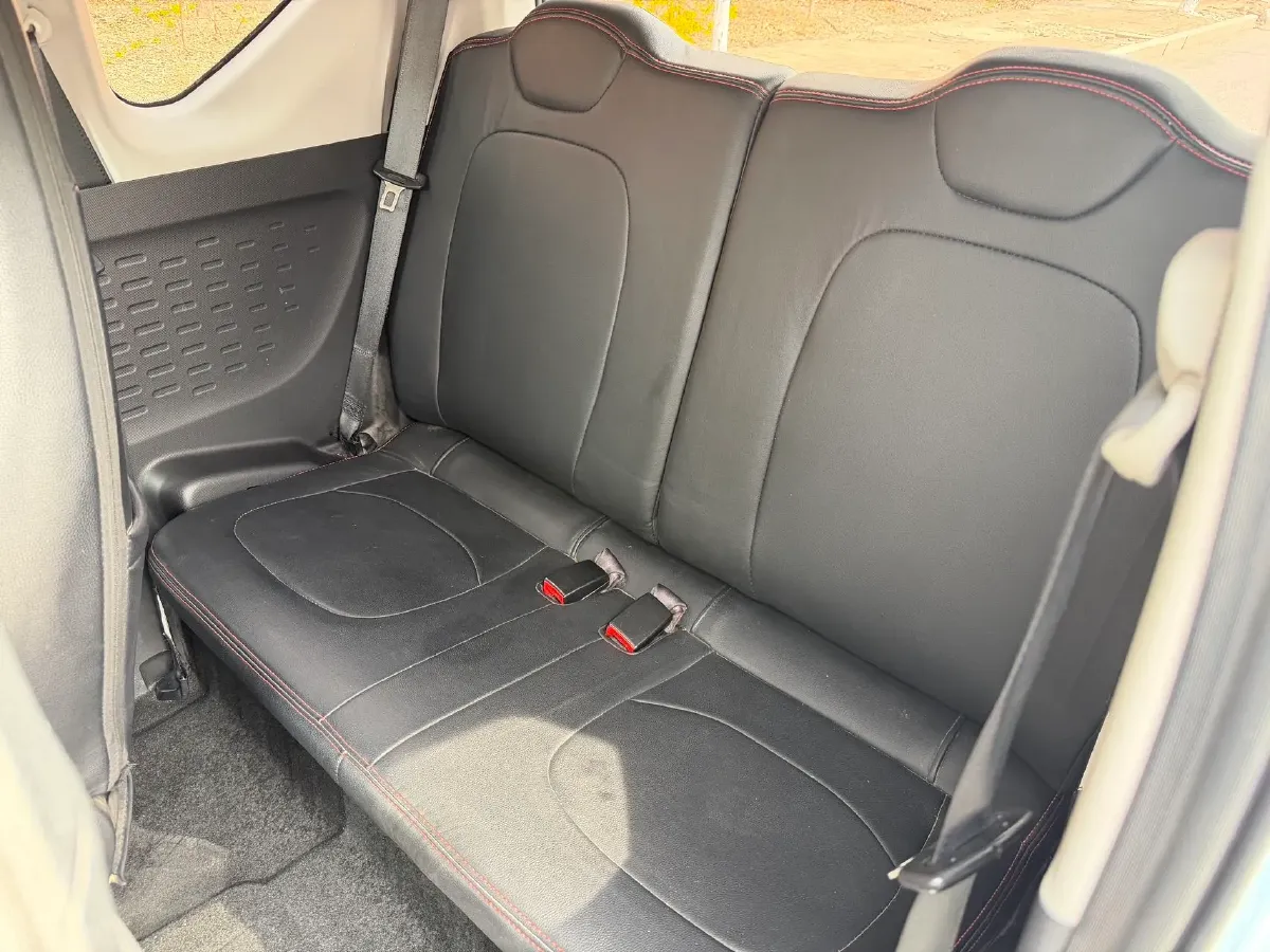 2020 WuLing HongGuang MINI EV BEV 9KWH,autocango,china used car exporter,china ev exporter,chinese used car exporter,chinese used ev exporter