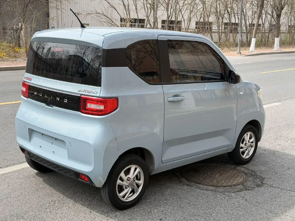 2020 WuLing HongGuang MINI EV BEV 9KWH,autocango,china used car exporter,china ev exporter,chinese used car exporter,chinese used ev exporter