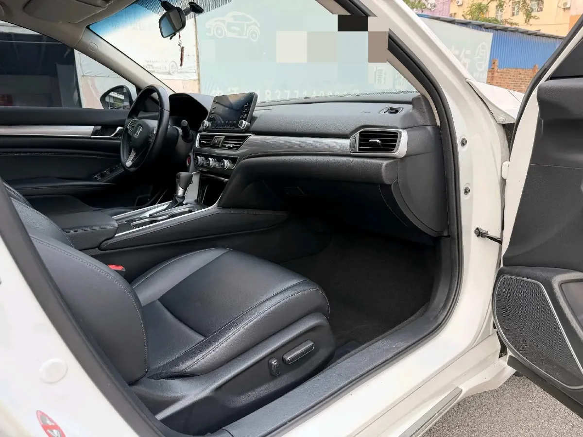 2018 Honda Accord 1.5T 194HP L4 CVT,autocango,china used car exporter,china ev exporter,chinese used car exporter,chinese used ev exporter