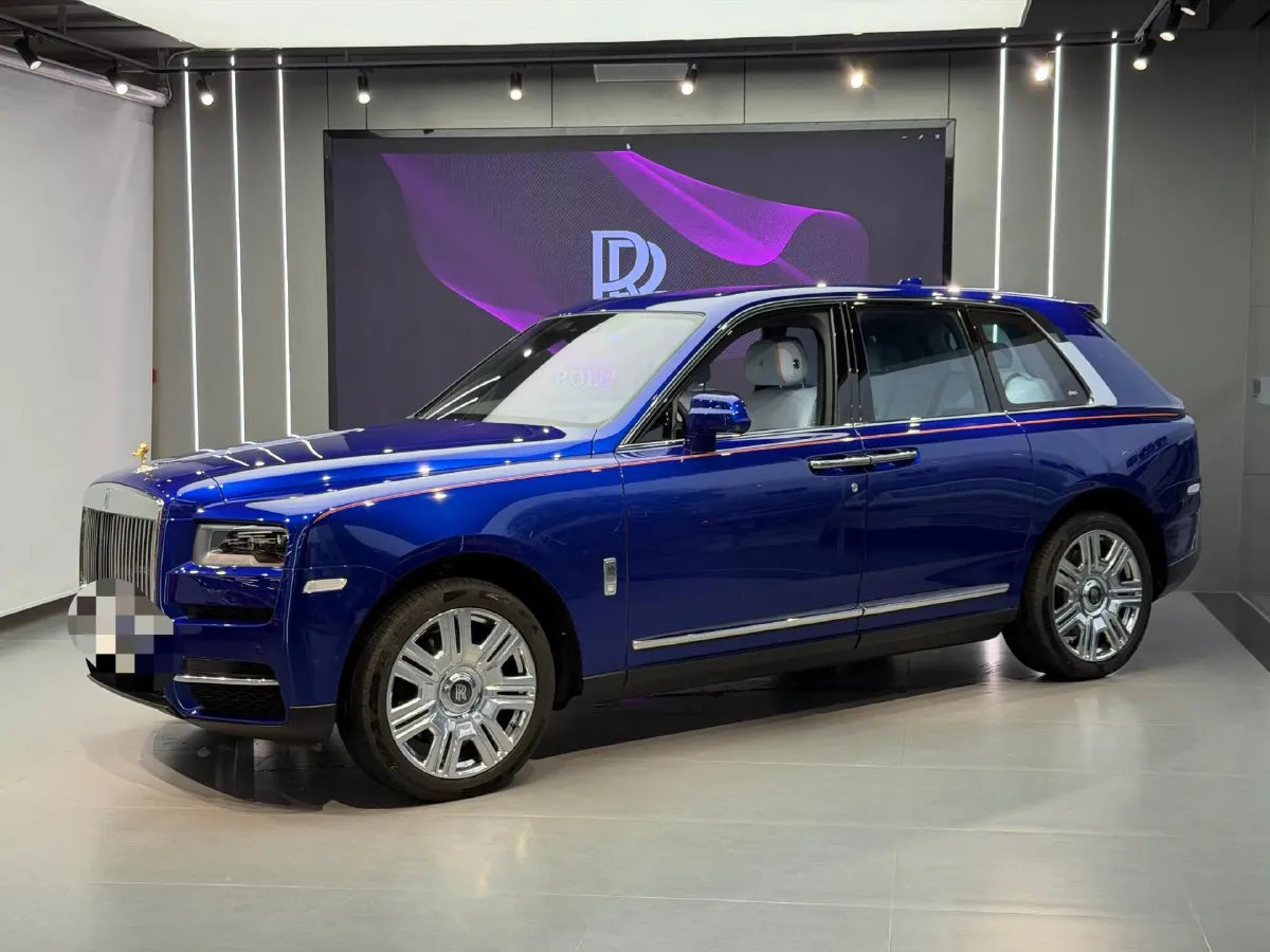 2018 Rolls-Royce Cullinan 6.7T 571HP V12 8AT,autocango,china used car exporter,china ev exporter,chinese used car exporter,chinese used ev exporter