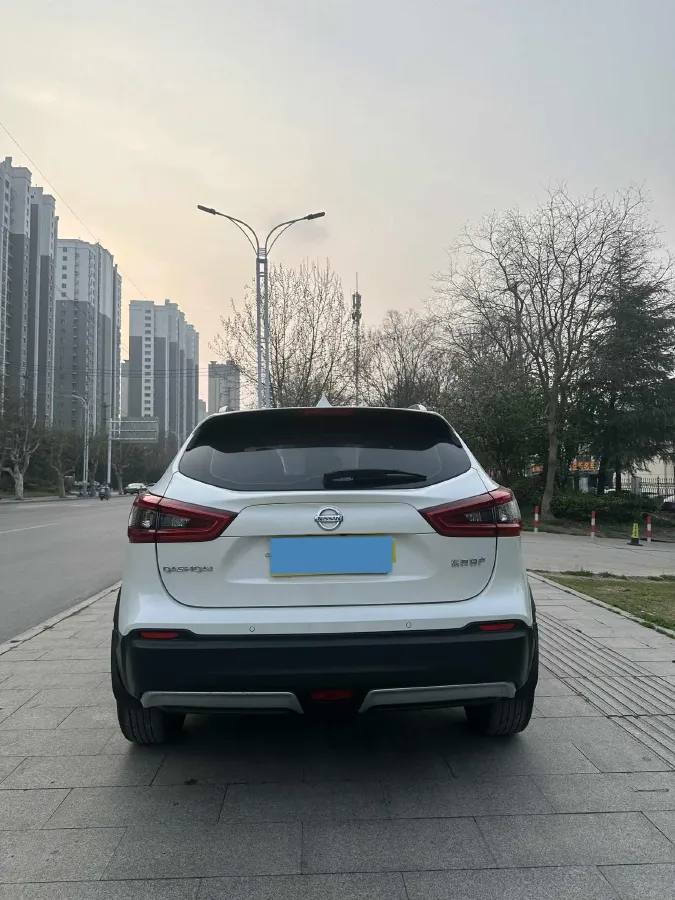 2021 Nissan Qashqai 2.0L 151HP L4 CVT,autocango,china used car exporter,china ev exporter,chinese used car exporter,chinese used ev exporter
