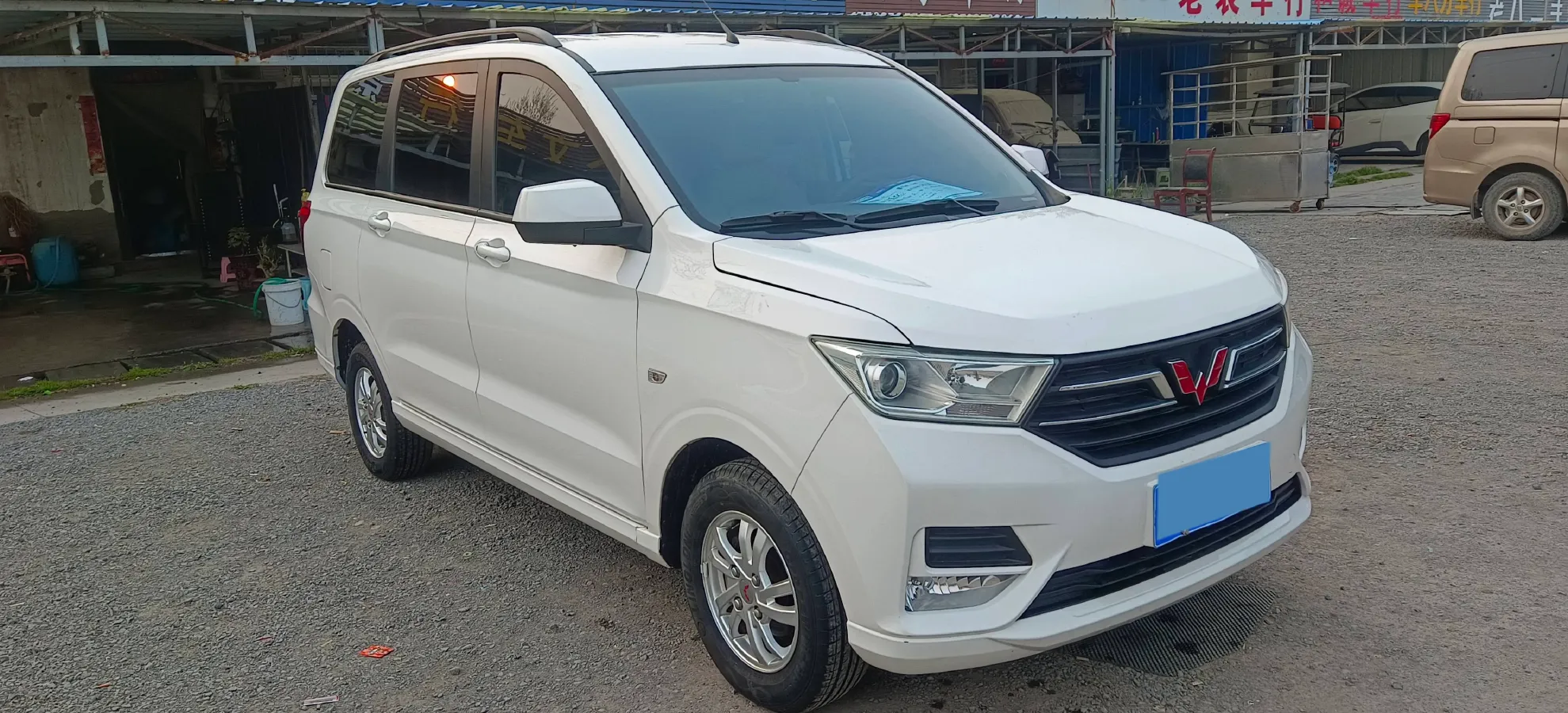 2021 Yema SiPaiKa 1.5L 109HP L4 5MT,autocango,china used car exporter,china ev exporter,chinese used car exporter,chinese used ev exporter