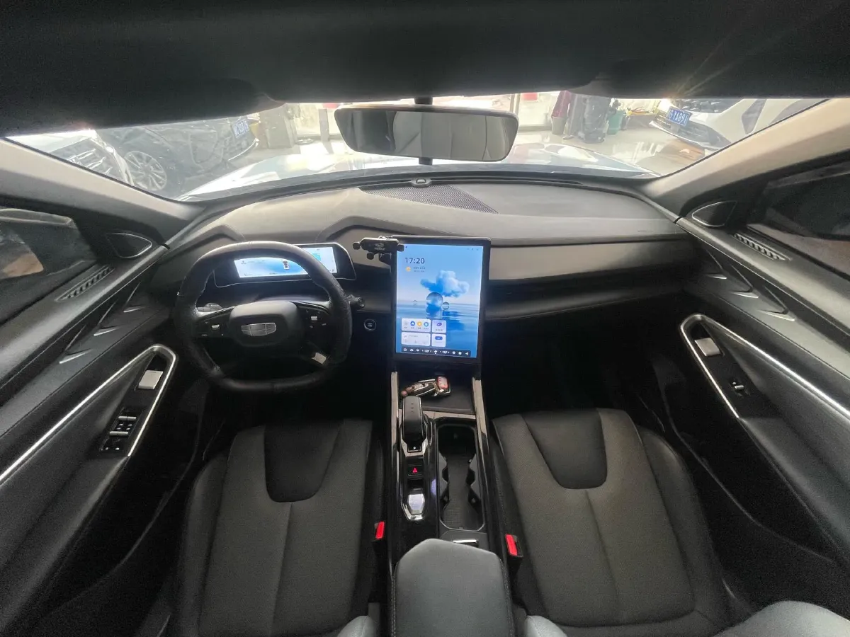 2023 Geely Azkarra 1.5T 181HP L4 7DCT,autocango,china used car exporter,china ev exporter,chinese used car exporter,chinese used ev exporter