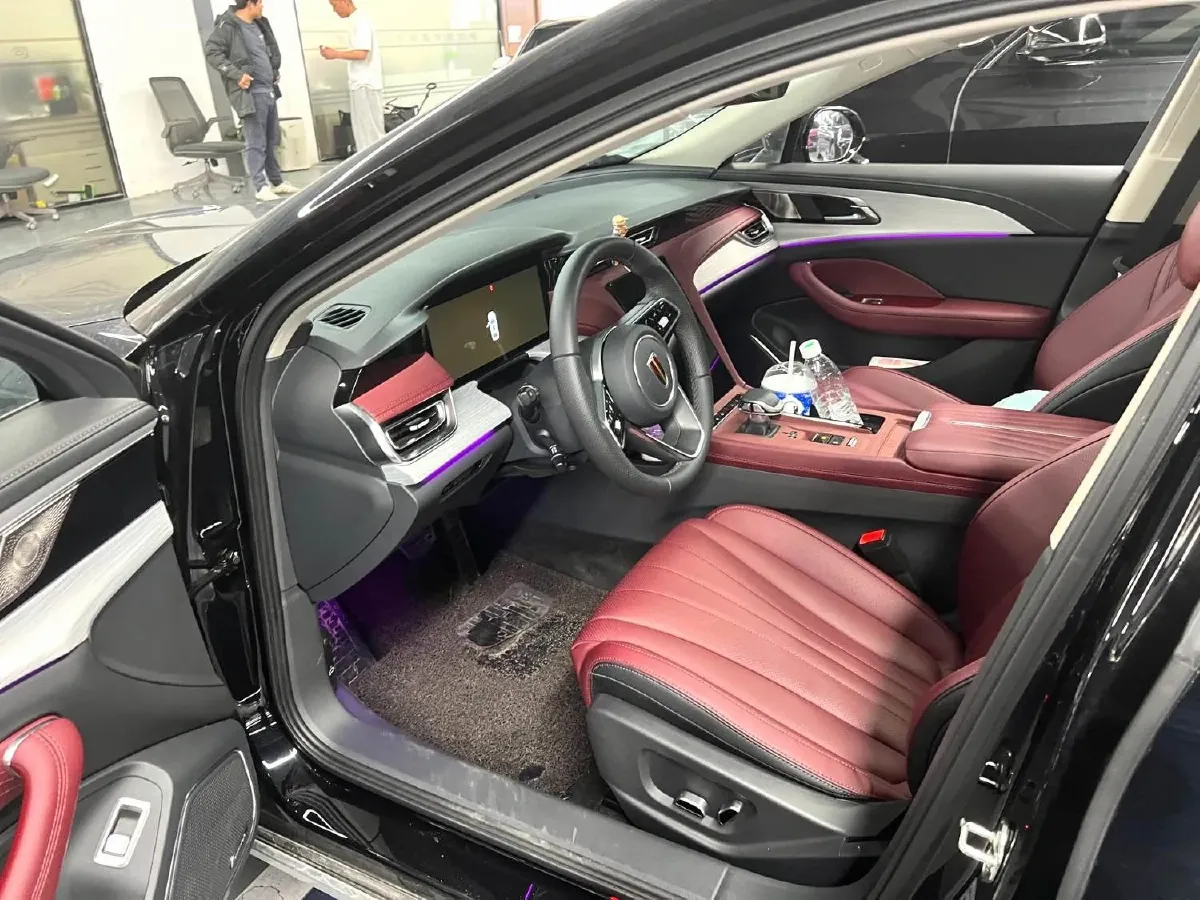 2025 HongQi H5 1.5T 169HP L4 1DHT Hybrid,autocango,china used car exporter,china ev exporter,chinese used car exporter,chinese used ev exporter