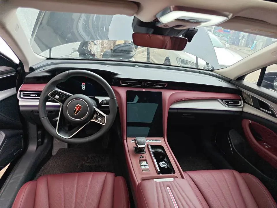 2025 HongQi H5 1.5T 169HP L4 1DHT Hybrid,autocango,china used car exporter,china ev exporter,chinese used car exporter,chinese used ev exporter