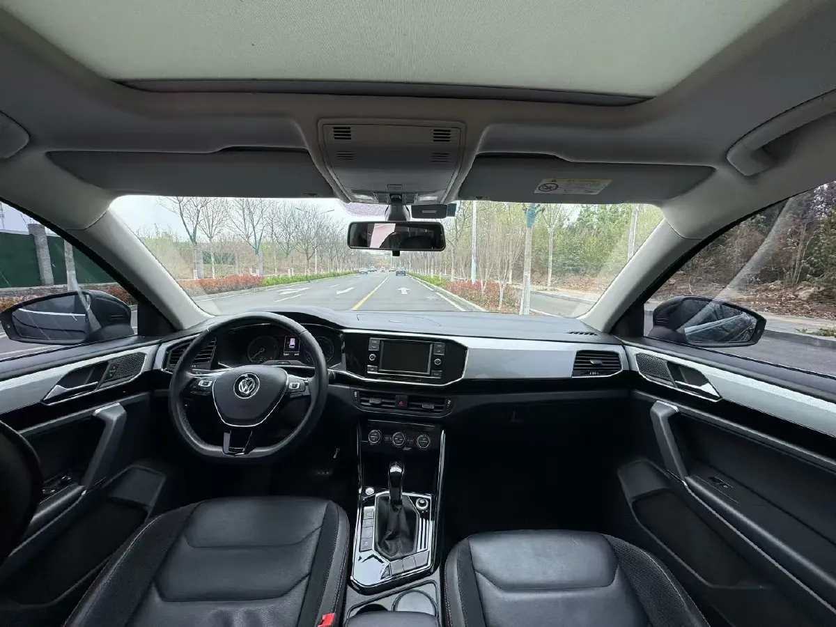 2019 Renault Koleos 2.0L 154HP L4 CVT,autocango,china used car exporter,china ev exporter,chinese used car exporter,chinese used ev exporter