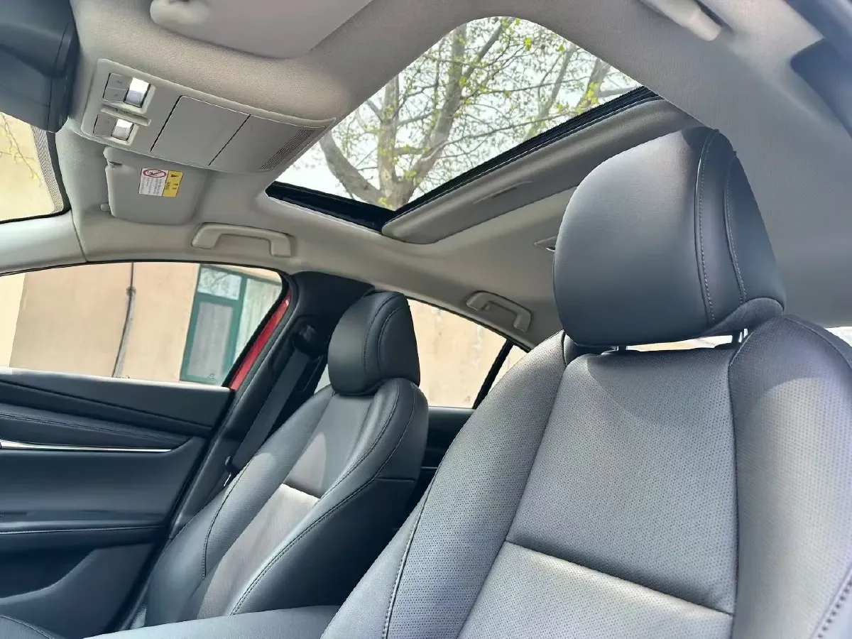 2021 Mazda 3 Axela 2.0L 158HP L4 6AT,autocango,china used car exporter,china ev exporter,chinese used car exporter,chinese used ev exporter