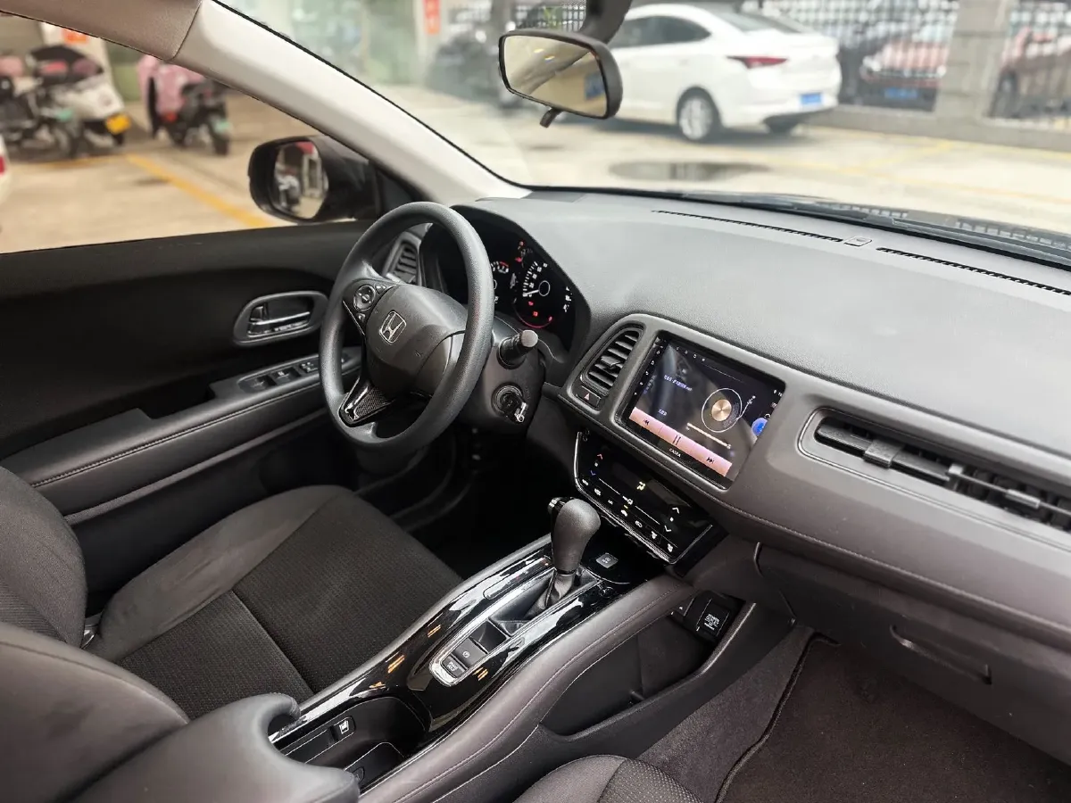 2020 Honda Vezel 1.5T 177HP L4 CVT,autocango,china used car exporter,china ev exporter,chinese used car exporter,chinese used ev exporter