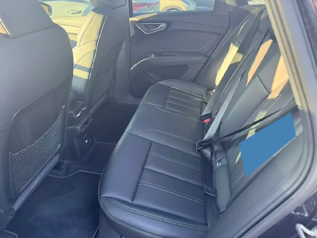 2022 Audi Q4 e-tron BEV 84.8KWH,autocango,china used car exporter,china ev exporter,chinese used car exporter,chinese used ev exporter