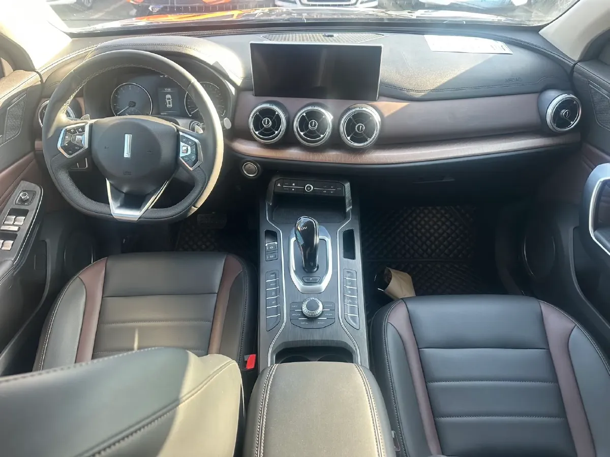 2020 WEY VV5 1.5T 171HP L4 7DCT,autocango,china used car exporter,china ev exporter,chinese used car exporter,chinese used ev exporter