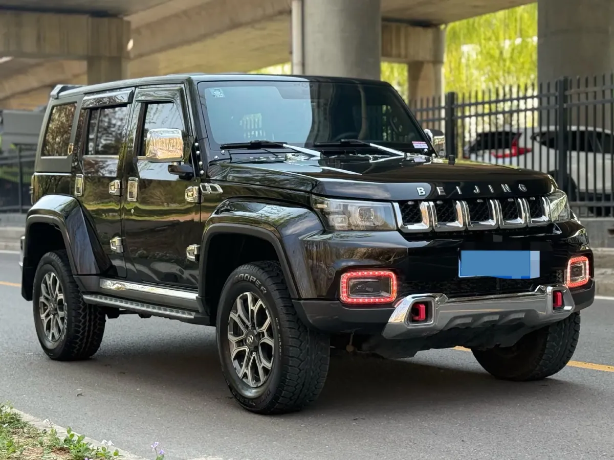 2019 Beijing BJ40 2.0T 218HP L4 6AT,autocango,china used car exporter,china ev exporter,chinese used car exporter,chinese used ev exporter