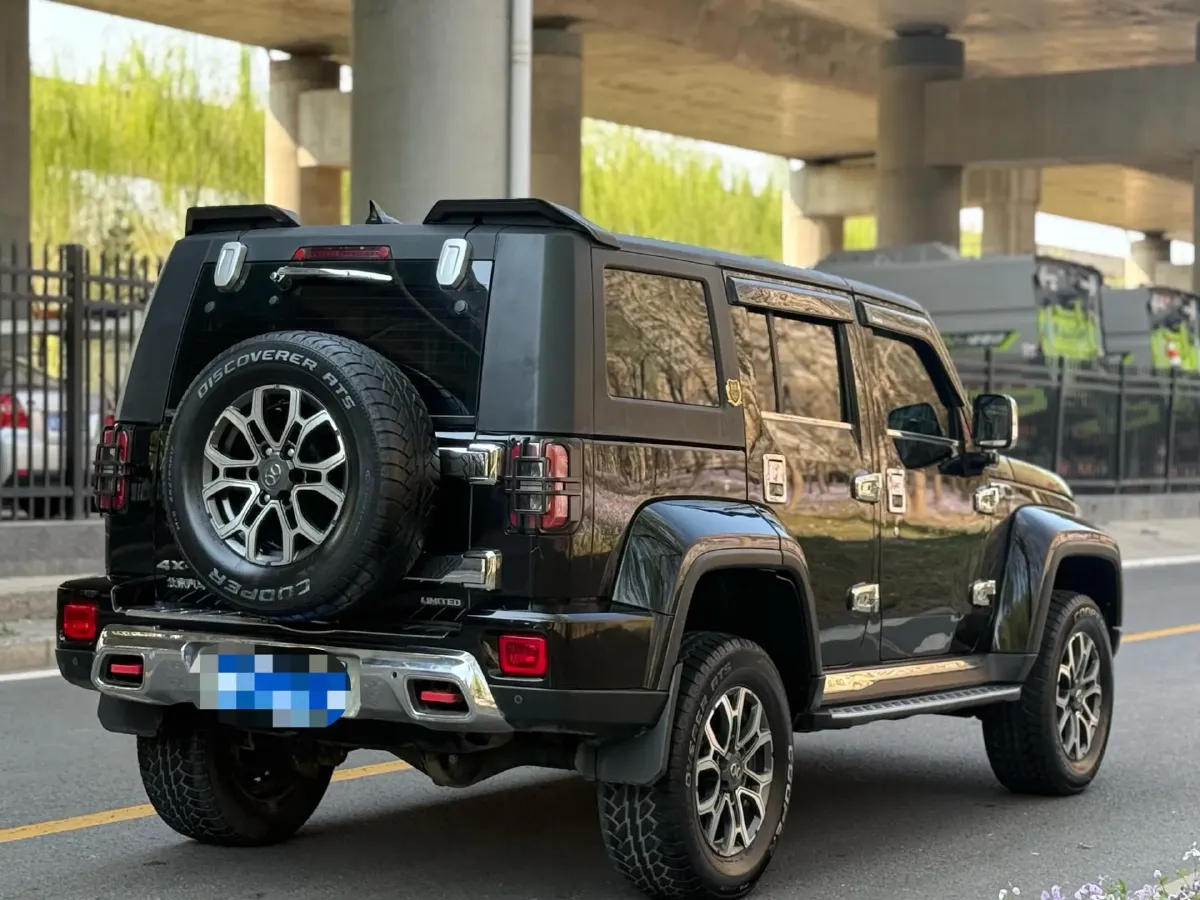 2019 Beijing BJ40 2.0T 218HP L4 6AT,autocango,china used car exporter,china ev exporter,chinese used car exporter,chinese used ev exporter