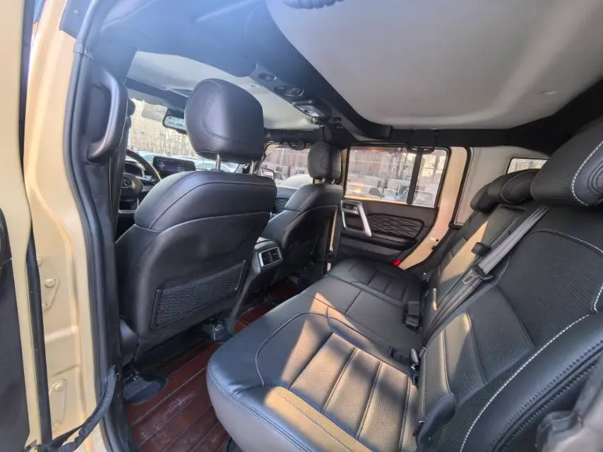 2019 Beijing BJ40 2.3T 231HP L4 6AT,autocango,china used car exporter,china ev exporter,chinese used car exporter,chinese used ev exporter