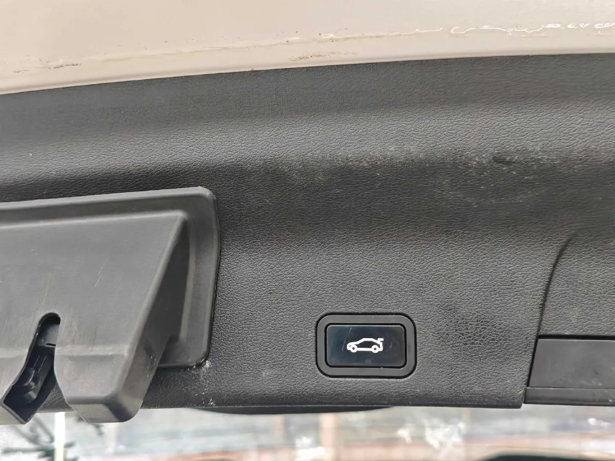 2020 Geely Azkarra 1.8T 184HP L4 7DCT,autocango,china used car exporter,china ev exporter,chinese used car exporter,chinese used ev exporter