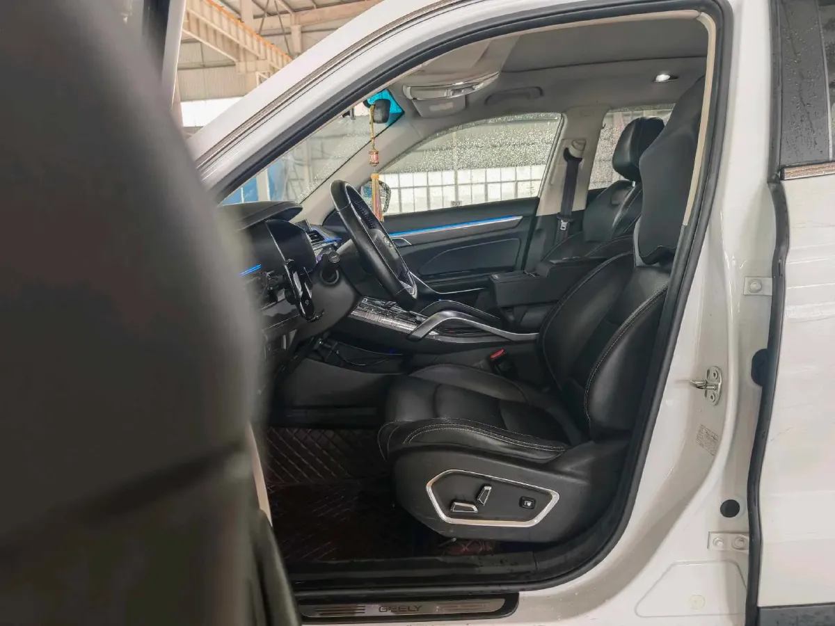 2020 Geely Azkarra 1.8T 184HP L4 7DCT,autocango,china used car exporter,china ev exporter,chinese used car exporter,chinese used ev exporter