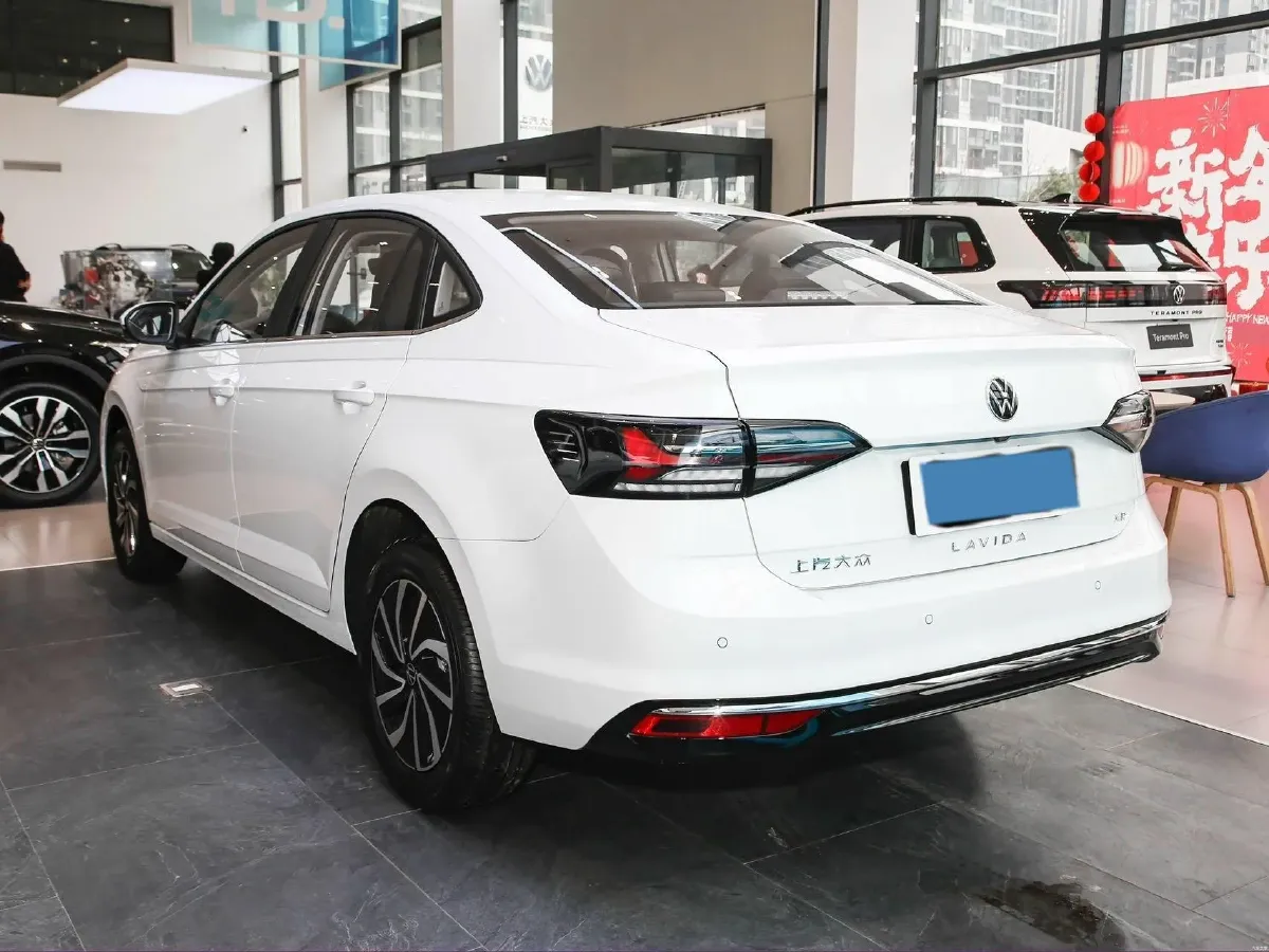 2025 Volkswagen Lavida 1.5L 110HP L4 6AT,autocango,china used car exporter,china ev exporter,chinese used car exporter,chinese used ev exporter