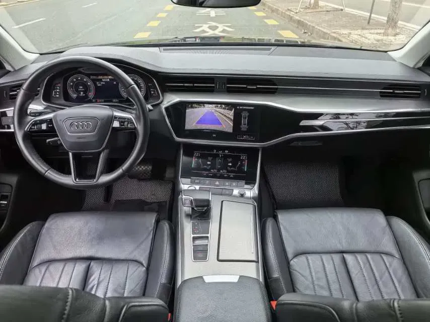 2020 Audi A6L 2.0T 190HP L4 7DCT,autocango,china used car exporter,china ev exporter,chinese used car exporter,chinese used ev exporter
