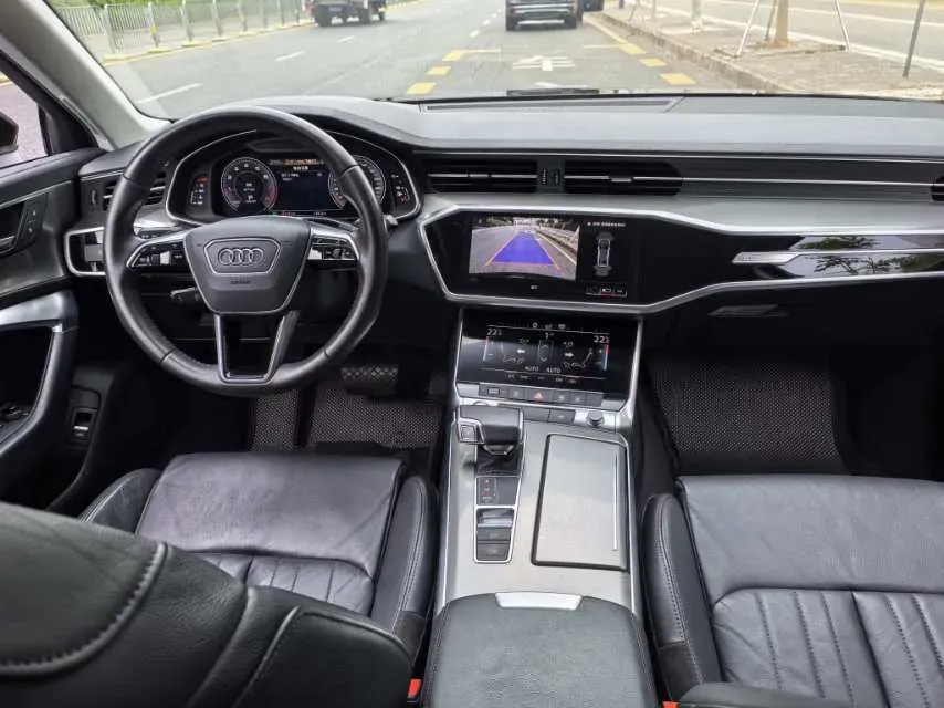 2020 Audi A6L 2.0T 190HP L4 7DCT,autocango,china used car exporter,china ev exporter,chinese used car exporter,chinese used ev exporter