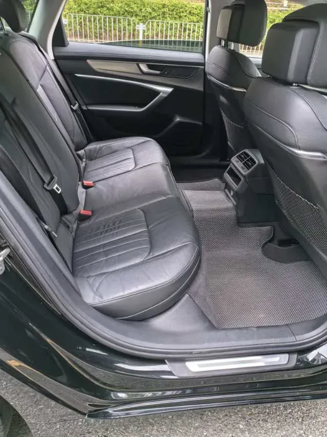 2020 Audi A6L 2.0T 190HP L4 7DCT,autocango,china used car exporter,china ev exporter,chinese used car exporter,chinese used ev exporter