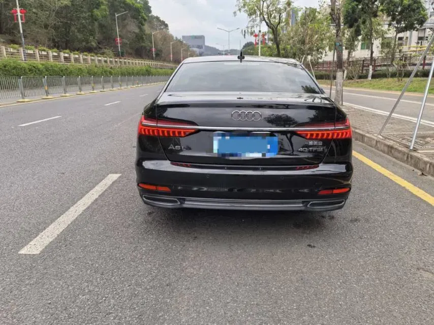 2020 Audi A6L 2.0T 190HP L4 7DCT,autocango,china used car exporter,china ev exporter,chinese used car exporter,chinese used ev exporter