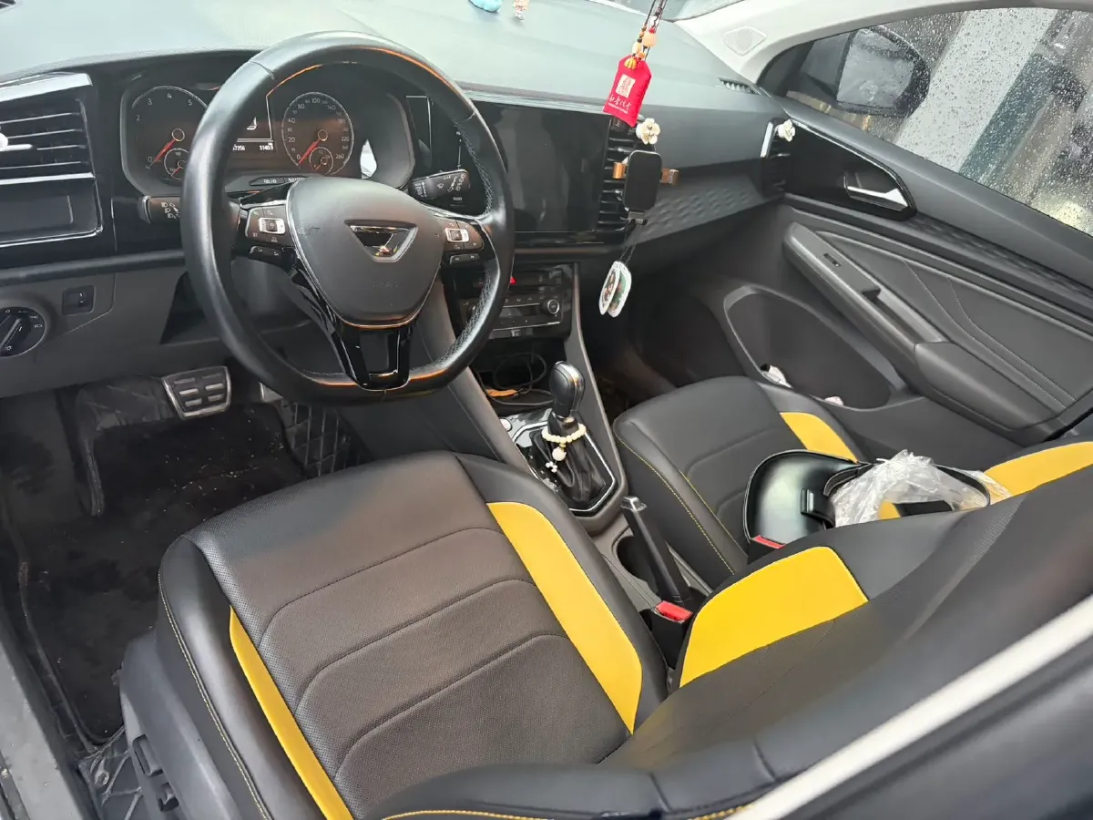 2020 Jetta VS7 1.4T 150HP L4 6AT,autocango,china used car exporter,china ev exporter,chinese used car exporter,chinese used ev exporter