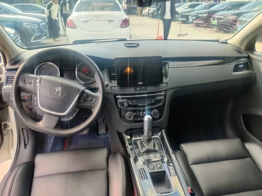 2017 Peugeot 508 1.6T 167HP L4 6AT,autocango,china used car exporter,china ev exporter,chinese used car exporter,chinese used ev exporter