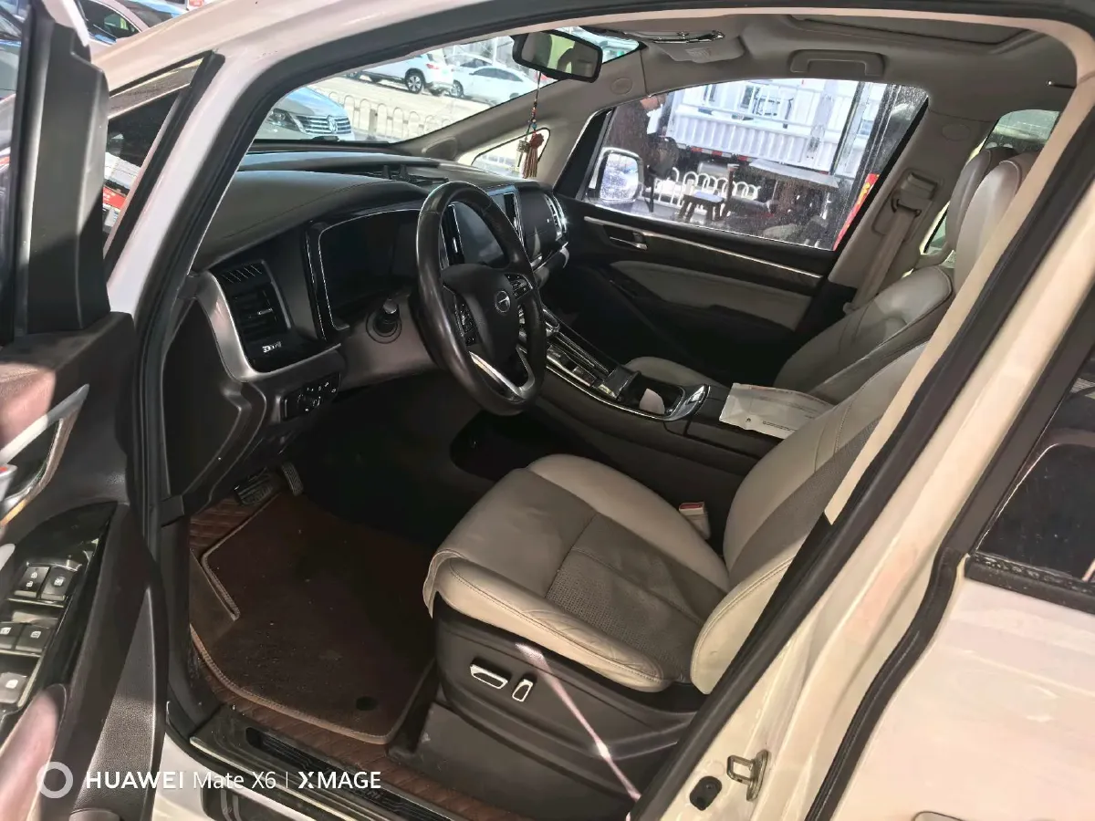 2021 GAC Trumpchi M8 2.0T 252HP L4 8AT,autocango,china used car exporter,china ev exporter,chinese used car exporter,chinese used ev exporter