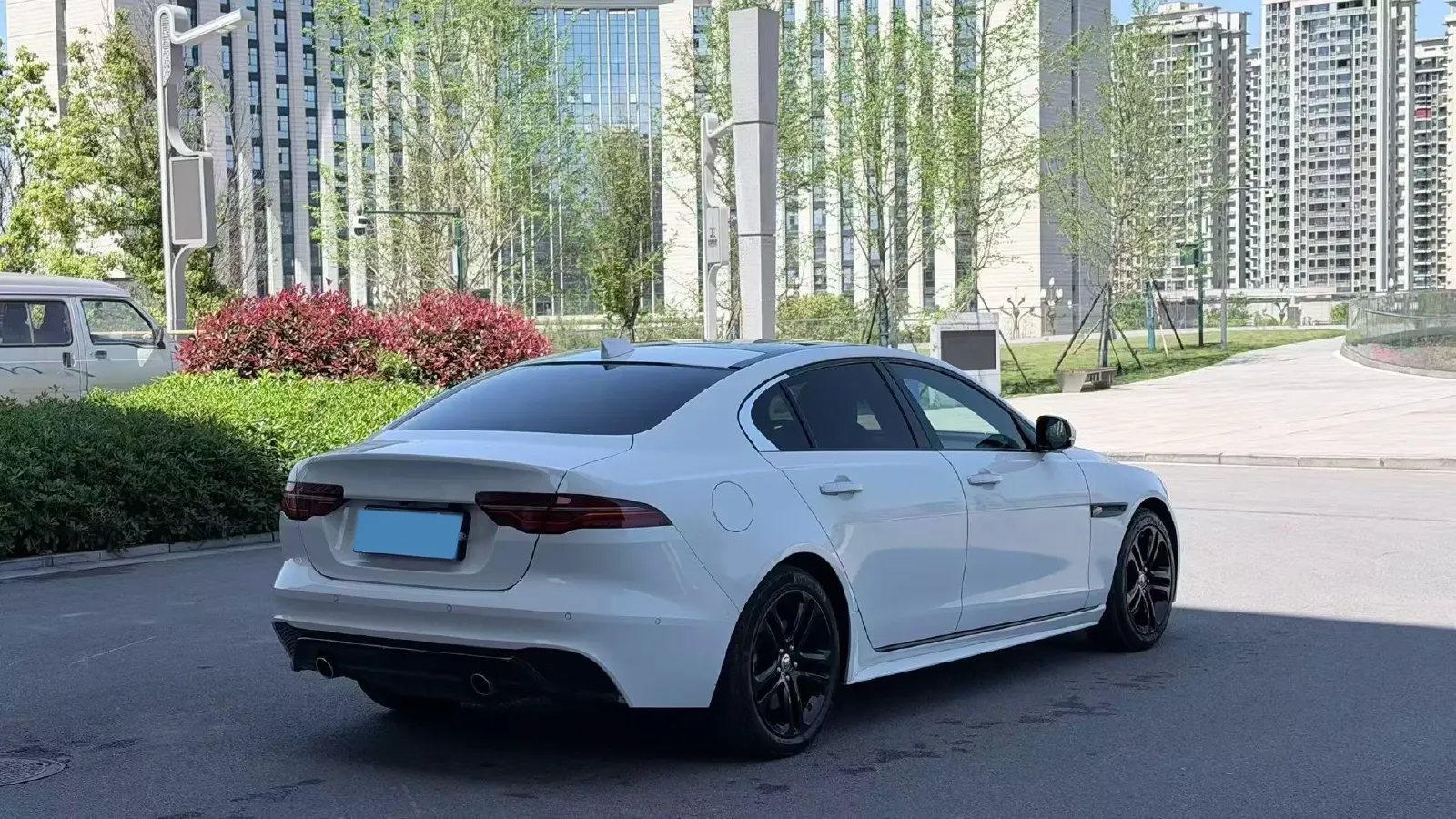 2020 Jaguar XEL 2.0T 200HP L4 8AT,autocango,china used car exporter,china ev exporter,chinese used car exporter,chinese used ev exporter