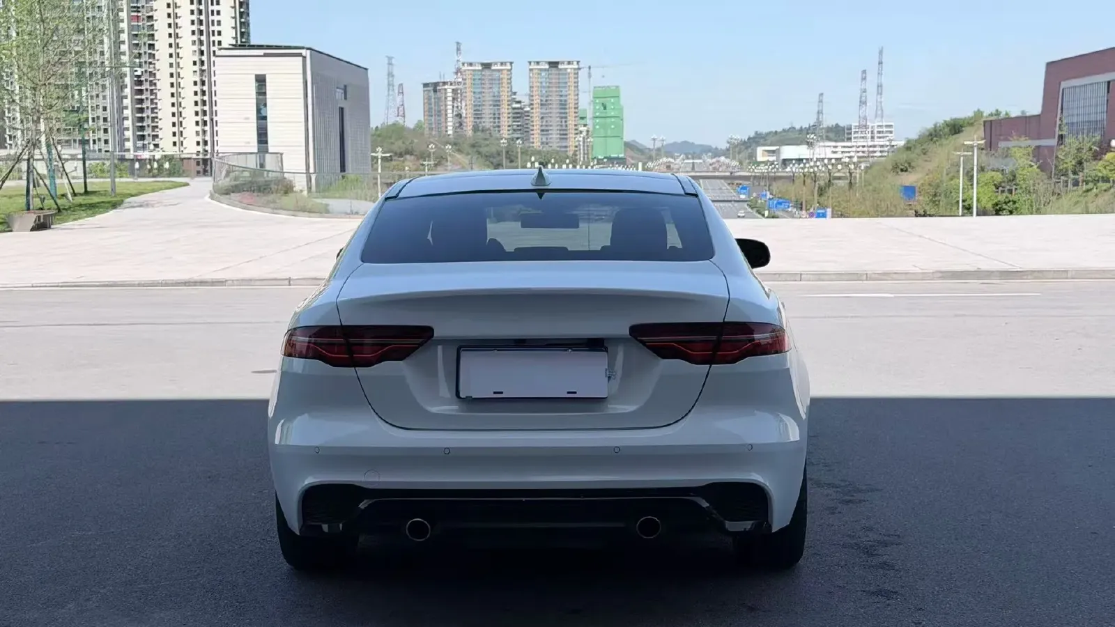 2020 Jaguar XEL 2.0T 200HP L4 8AT,autocango,china used car exporter,china ev exporter,chinese used car exporter,chinese used ev exporter