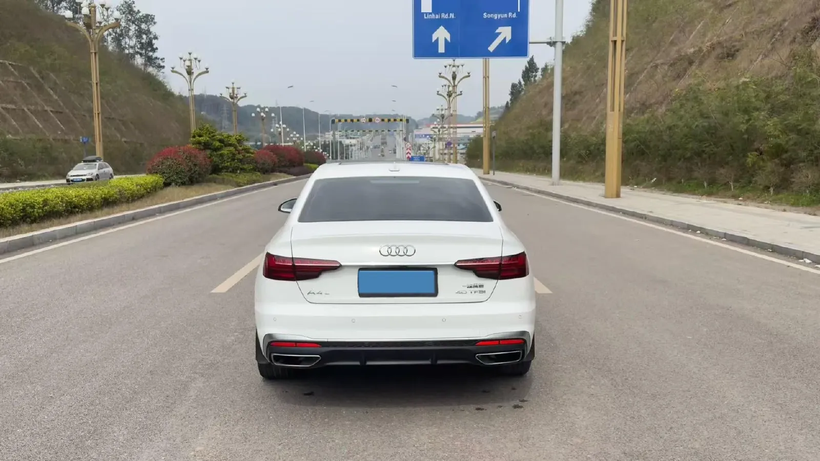 2020 Audi A4L 2.0T 190HP L4 7DCT,autocango,china used car exporter,china ev exporter,chinese used car exporter,chinese used ev exporter