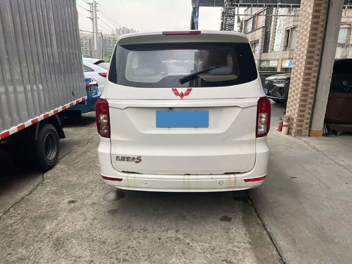 2018 WuLing HongGuang 1.5L 105HP L4 5MT,autocango,china used car exporter,china ev exporter,chinese used car exporter,chinese used ev exporter