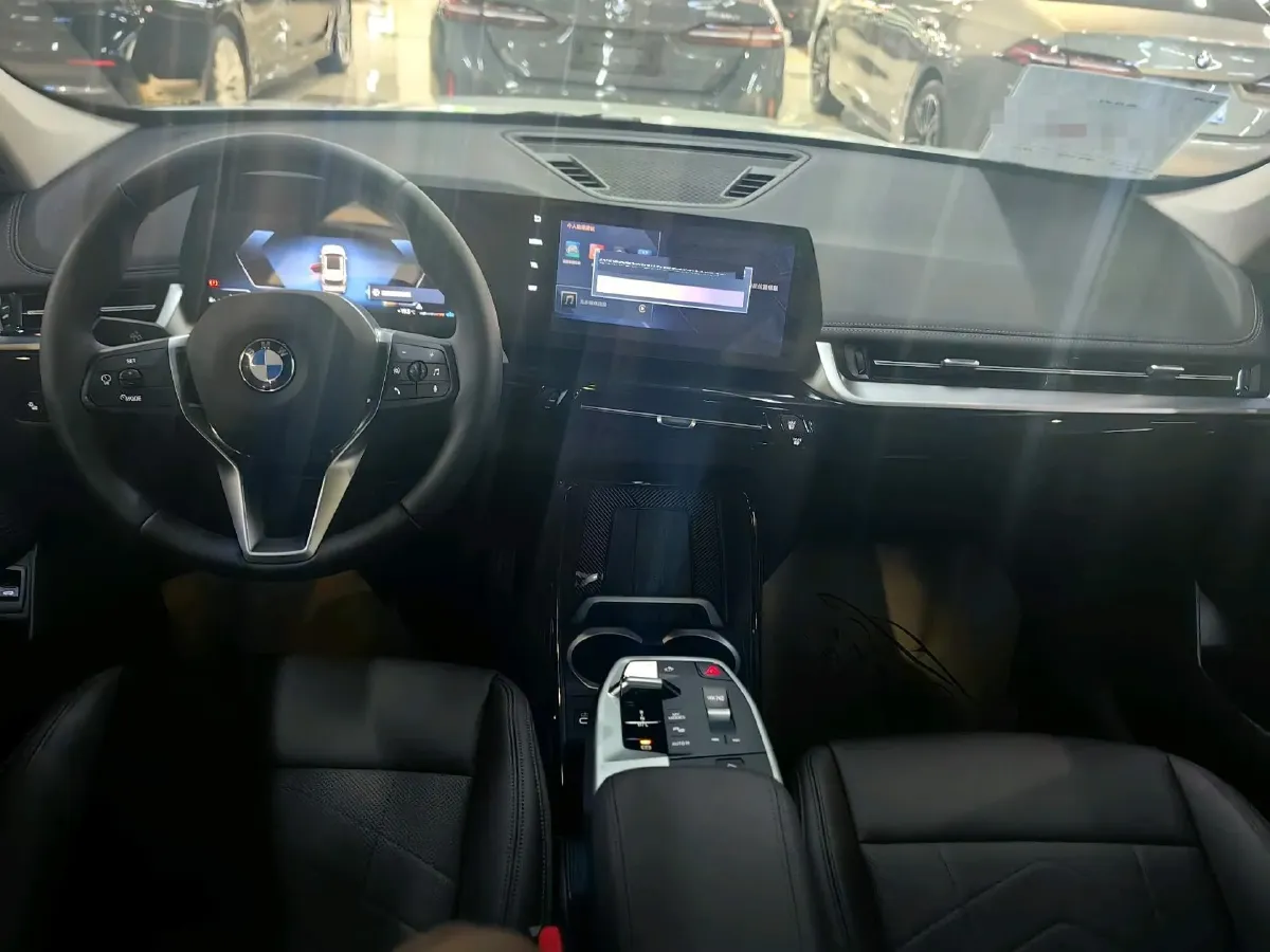 2025 BMW X1 2.0T 204HP L4 7DCT,autocango,china used car exporter,china ev exporter,chinese used car exporter,chinese used ev exporter