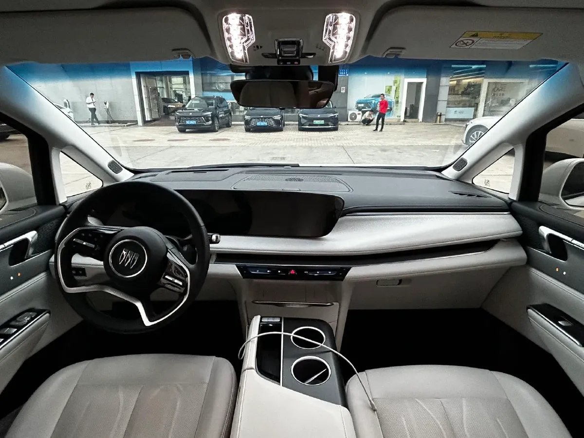 2024 Buick GL8 1.5T 180HP L4 2DHT PHEV 24.4KWH,autocango,china used car exporter,china ev exporter,chinese used car exporter,chinese used ev exporter