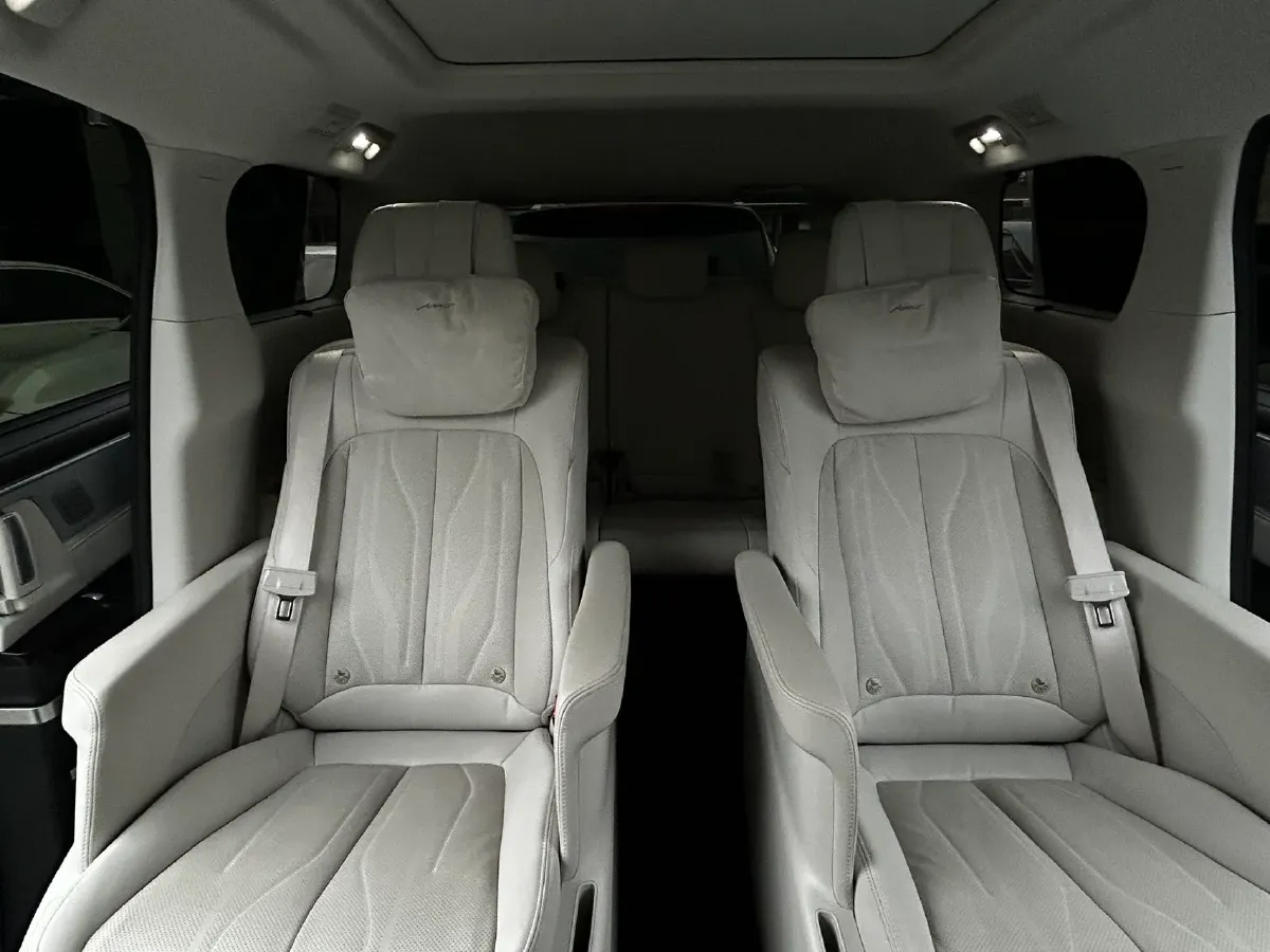 2024 Buick GL8 1.5T 180HP L4 2DHT PHEV 24.4KWH,autocango,china used car exporter,china ev exporter,chinese used car exporter,chinese used ev exporter