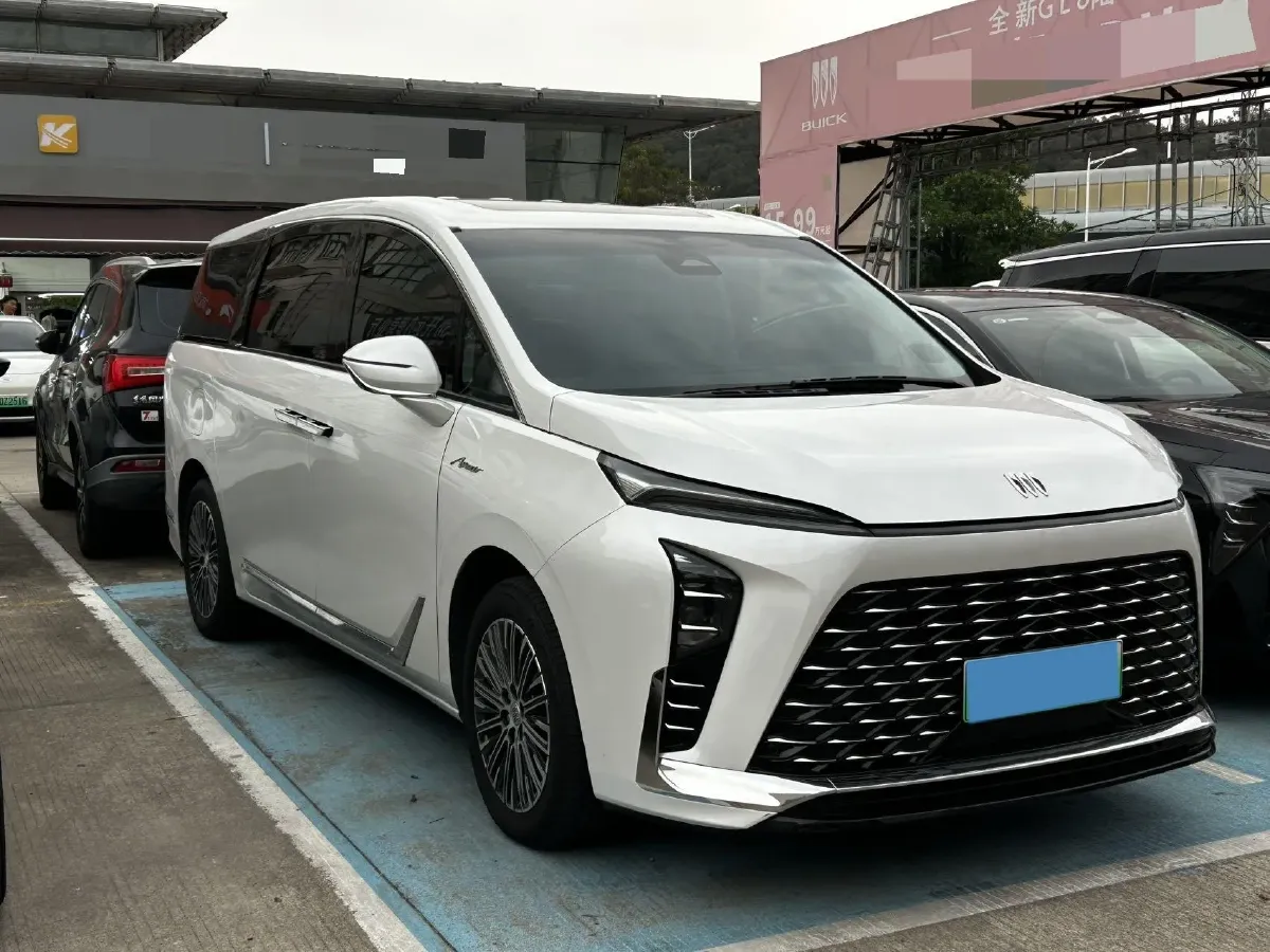 2024 Buick GL8 1.5T 180HP L4 2DHT PHEV 24.4KWH,autocango,china used car exporter,china ev exporter,chinese used car exporter,chinese used ev exporter