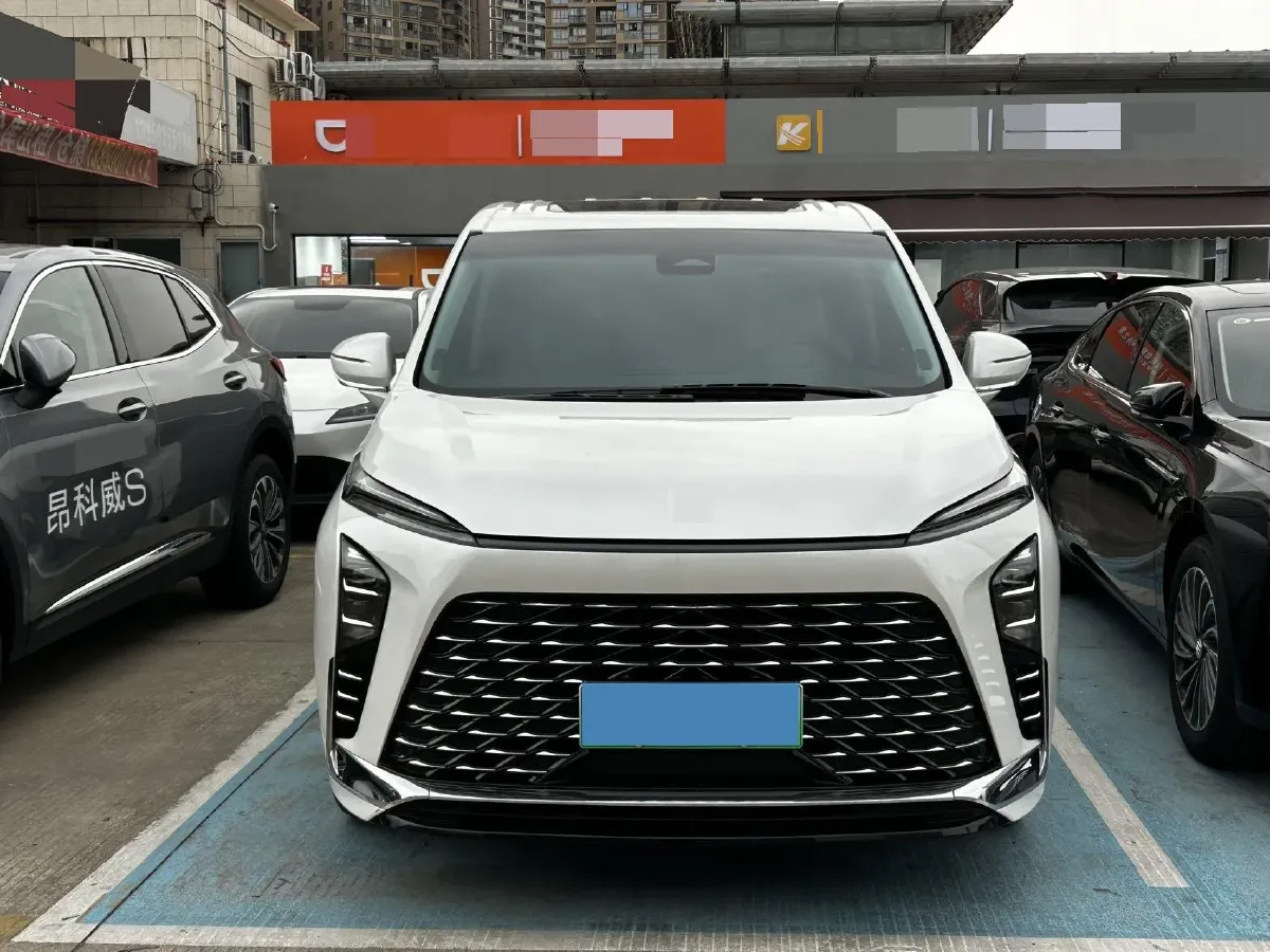 2024 Buick GL8 1.5T 180HP L4 2DHT PHEV 24.4KWH,autocango,china used car exporter,china ev exporter,chinese used car exporter,chinese used ev exporter