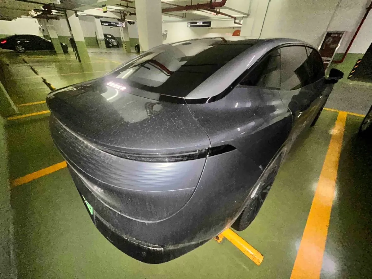2024 Zeekr 007 BEV 75KWH,autocango,china used car exporter,china ev exporter,chinese used car exporter,chinese used ev exporter