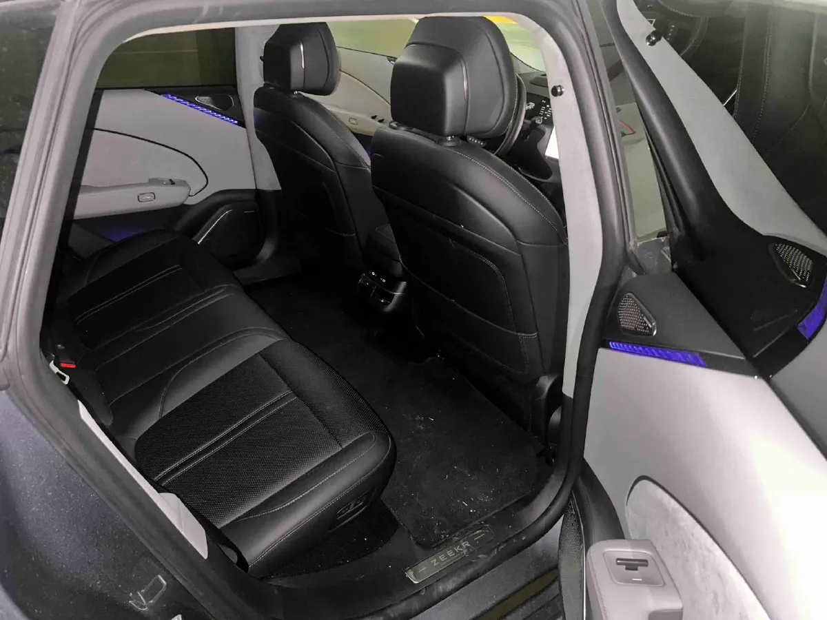 2024 Zeekr 007 BEV 75KWH,autocango,china used car exporter,china ev exporter,chinese used car exporter,chinese used ev exporter