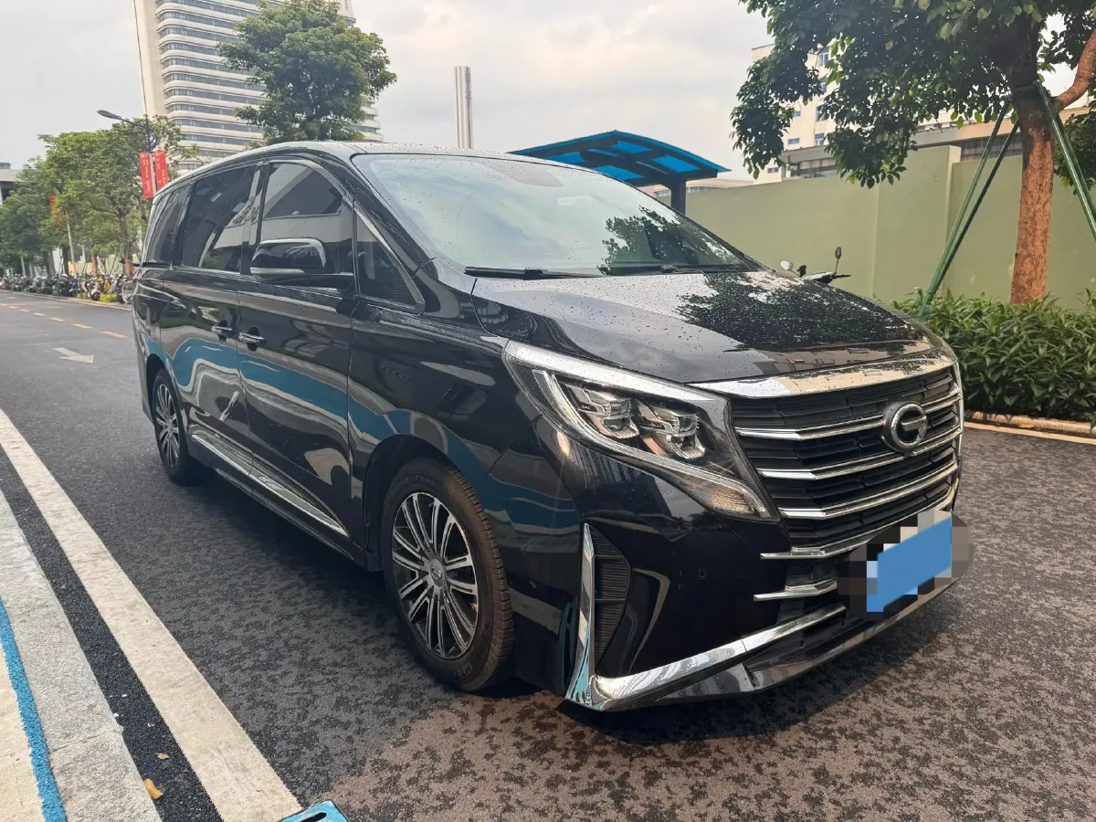 2021 GAC Trumpchi M8 2.0T 252HP L4 8AT,autocango,china used car exporter,china ev exporter,chinese used car exporter,chinese used ev exporter