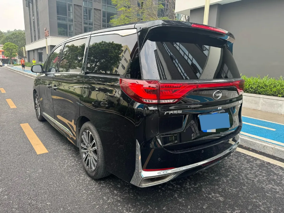 2021 GAC Trumpchi M8 2.0T 252HP L4 8AT,autocango,china used car exporter,china ev exporter,chinese used car exporter,chinese used ev exporter