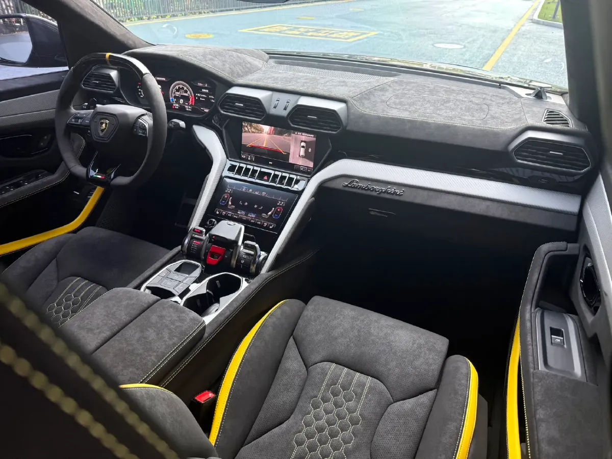 2018 Lamborghini Urus 4.0T 650HP V8 8AT,autocango,china used car exporter,china ev exporter,chinese used car exporter,chinese used ev exporter