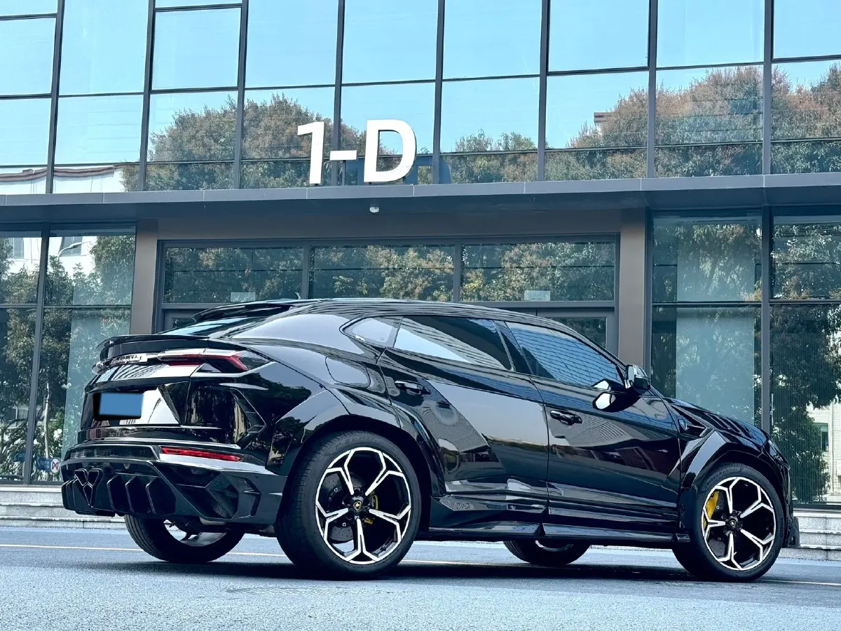 2018 Lamborghini Urus 4.0T 650HP V8 8AT,autocango,china used car exporter,china ev exporter,chinese used car exporter,chinese used ev exporter