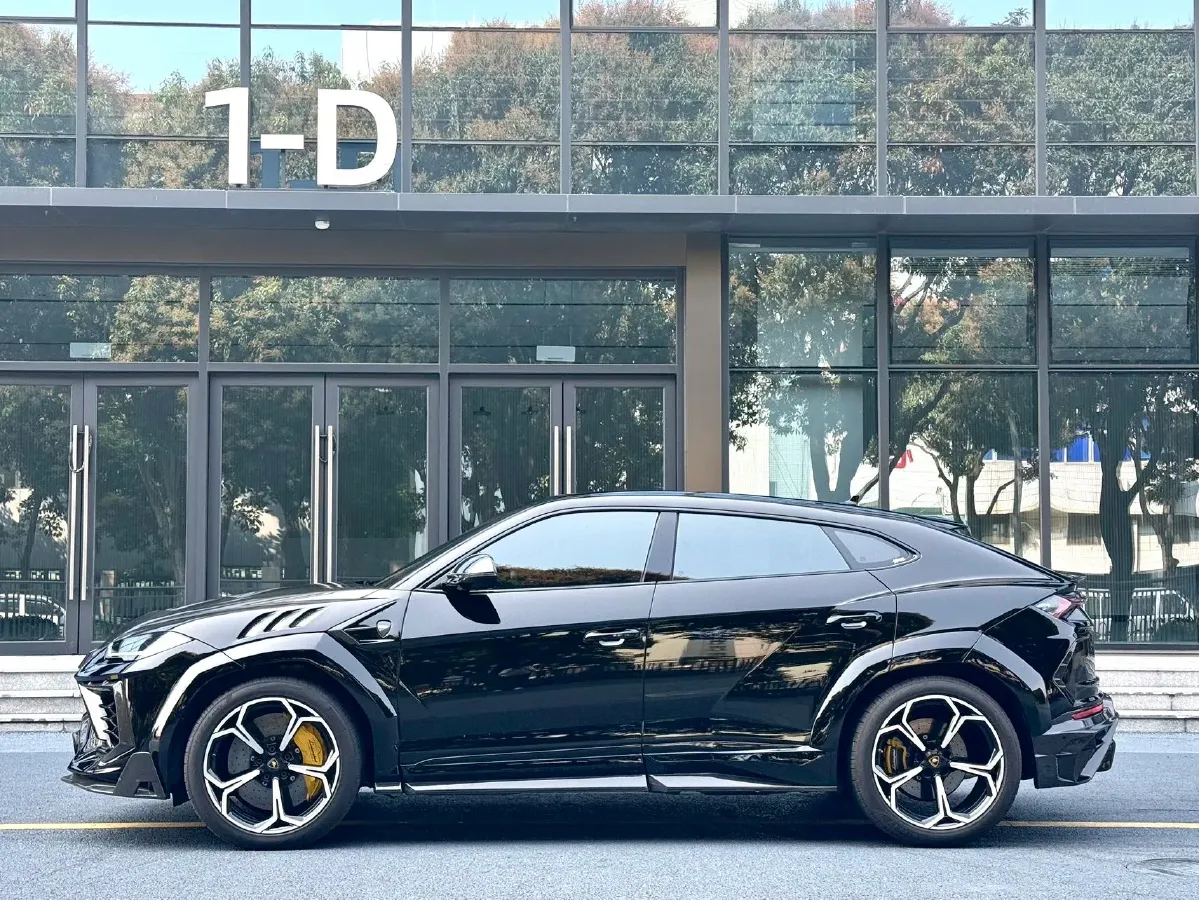 2018 Lamborghini Urus 4.0T 650HP V8 8AT,autocango,china used car exporter,china ev exporter,chinese used car exporter,chinese used ev exporter