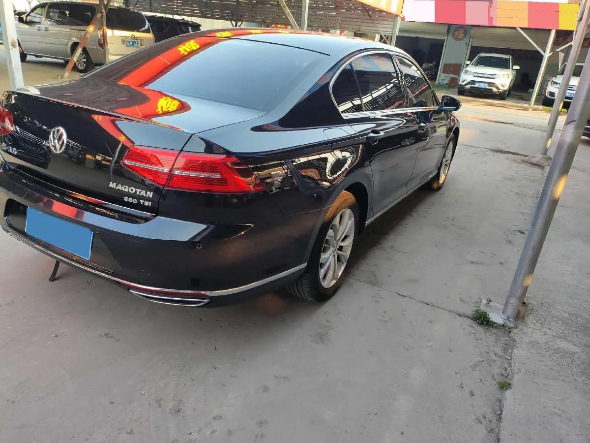 2018 Volkswagen Magotan 1.8T 180HP L4 7DCT,autocango,china used car exporter,china ev exporter,chinese used car exporter,chinese used ev exporter