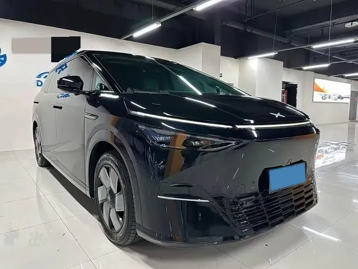 2024 Xpeng X9 BEV 101.5KWH,autocango,china used car exporter,china ev exporter,chinese used car exporter,chinese used ev exporter