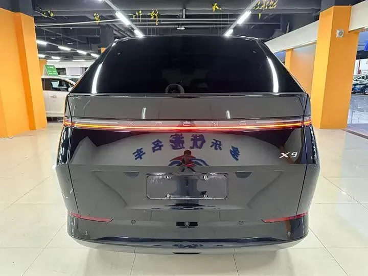 2024 Xpeng X9 BEV 101.5KWH,autocango,china used car exporter,china ev exporter,chinese used car exporter,chinese used ev exporter