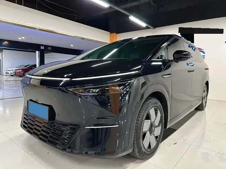 2024 Xpeng X9 BEV 101.5KWH,autocango,china used car exporter,china ev exporter,chinese used car exporter,chinese used ev exporter