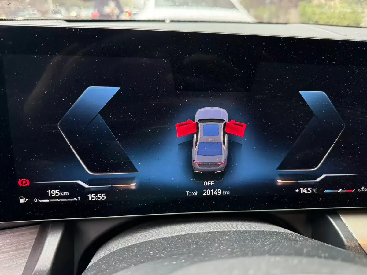 2024 BMW 5 Series 2.0T 190HP L4 8AT,autocango,china used car exporter,china ev exporter,chinese used car exporter,chinese used ev exporter