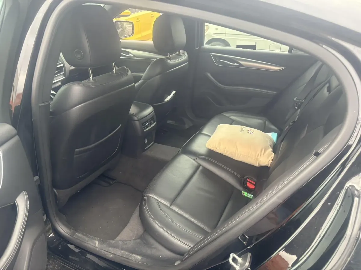 2022 Cadillac CT5 2.0T 237HP L4 10AT,autocango,china used car exporter,china ev exporter,chinese used car exporter,chinese used ev exporter