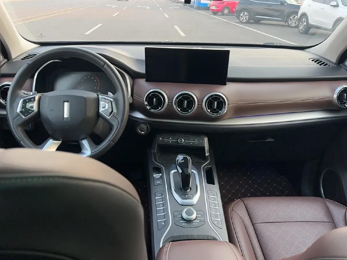 2021 WEY VV6 2.0T 227HP L4 7DCT,autocango,china used car exporter,china ev exporter,chinese used car exporter,chinese used ev exporter